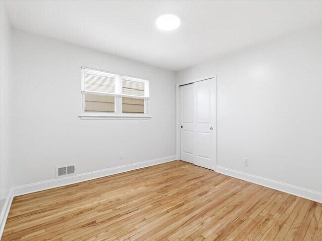 Building Photo - 119 Bergen St