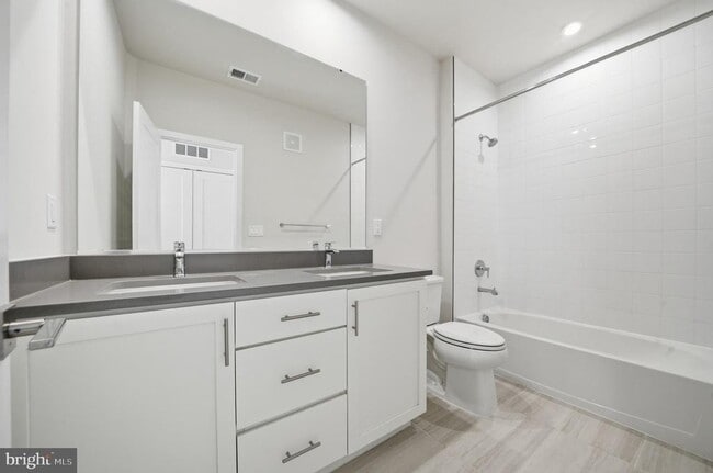 Building Photo - 7488 Backett Wood Ter