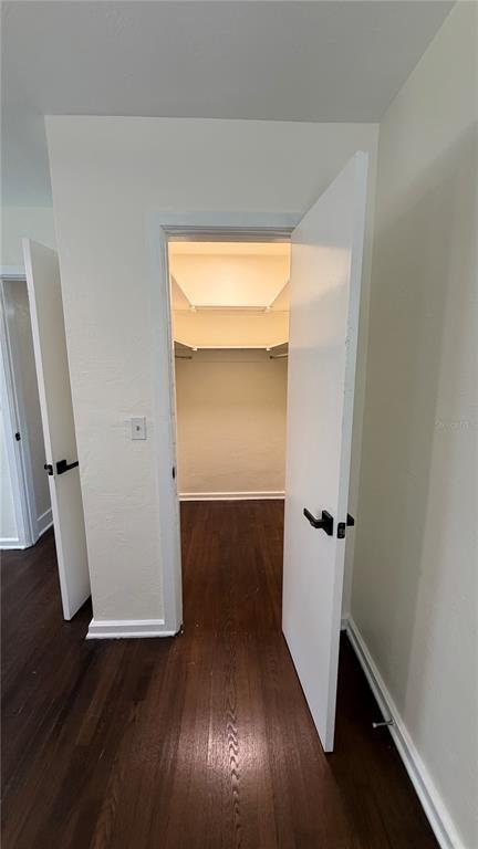 Building Photo - 270 W Pineloch Ave