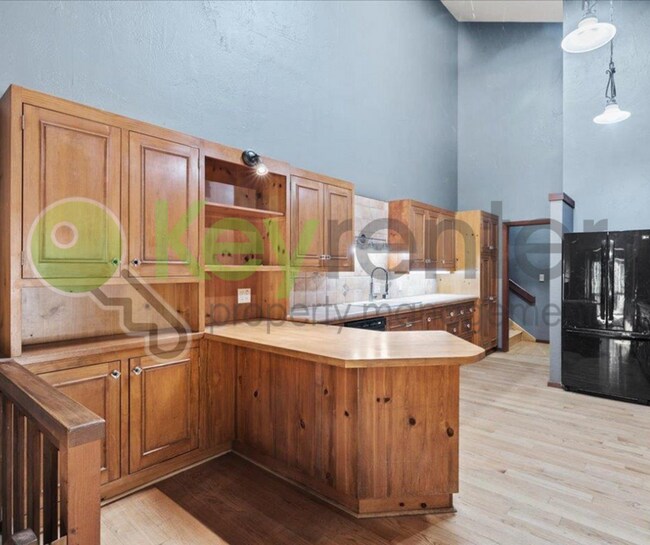 Building Photo - 5374 Porter Ranch Rd