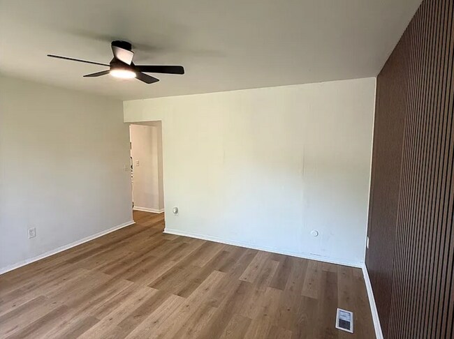 Building Photo - 3540 Teaberry Dr