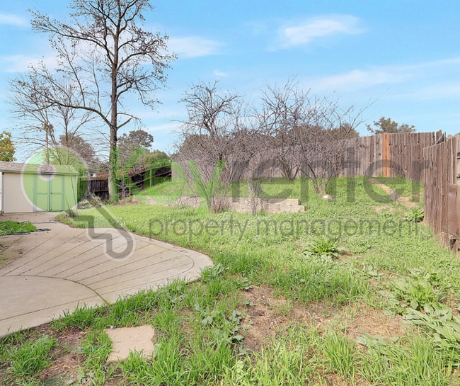 Building Photo - 6363 Eldon Ave