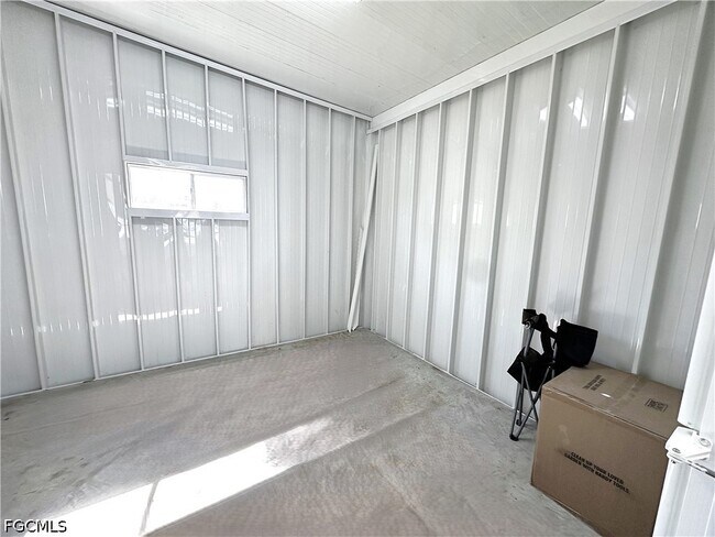 Building Photo - 16004 Tangelo Way