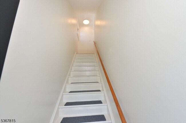 Building Photo - 244 Van Winkle Ave