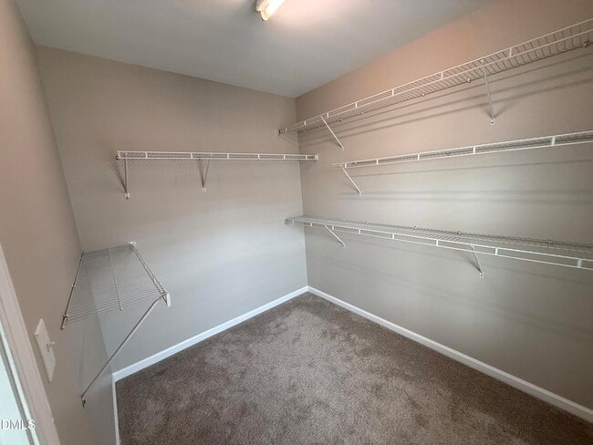 Building Photo - 514 Dragby Ln
