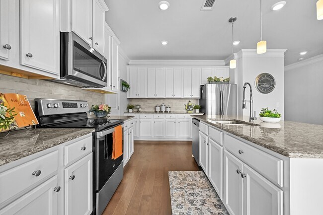 Building Photo - 3229 Weyhill Trl