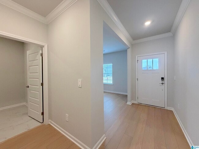 Building Photo - 4602 Hampton Glen Circle SE