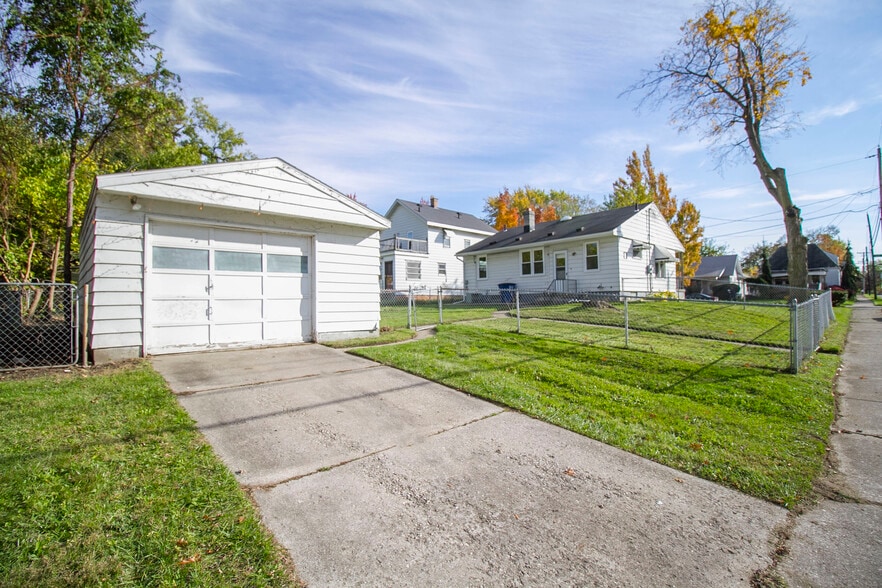 Building Photo - 1758 Talbot St