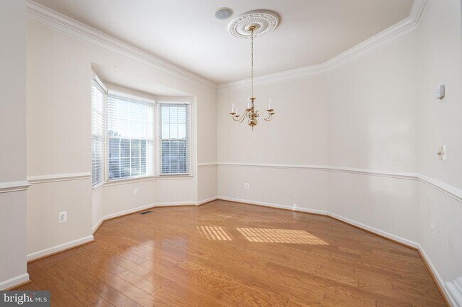 Building Photo - 5634 Annenberg Ct