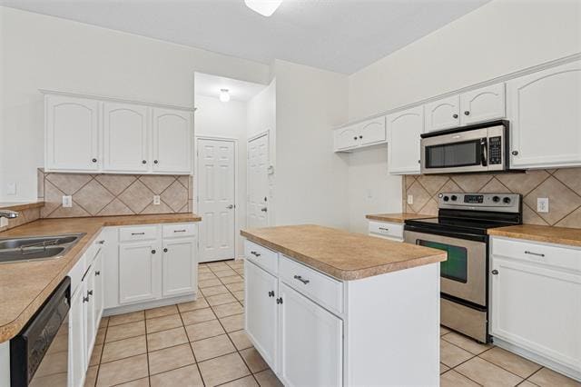 Building Photo - 9937 Tanglebrush Dr