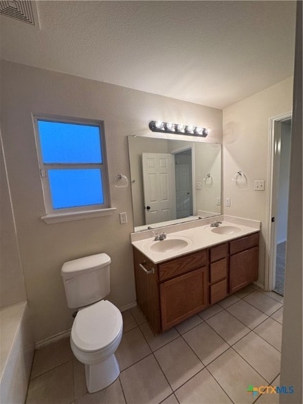 Building Photo - 5200 Lions Gate Ln
