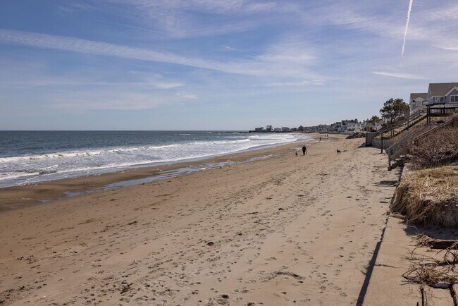 Building Photo - 1138 Ocean Blvd