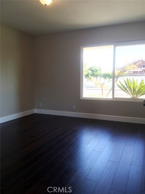 Building Photo - 5313 W Lehnhardt Ave