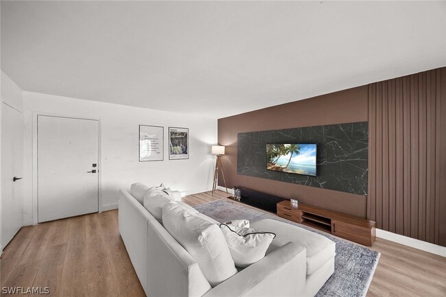 Building Photo - 3625 Boca Ciega Dr