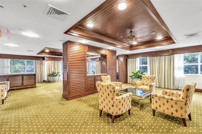 Building Photo - 19501 W Country Club Dr