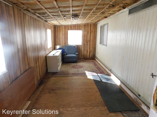 Building Photo - 2 br, 1 bath House - 3651 Old Greenville Road