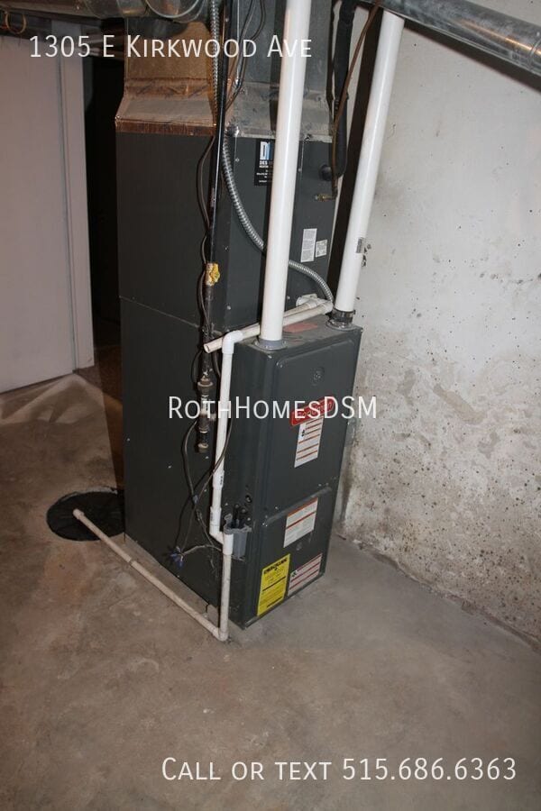 Building Photo - 1305 E Kirkwood Ave