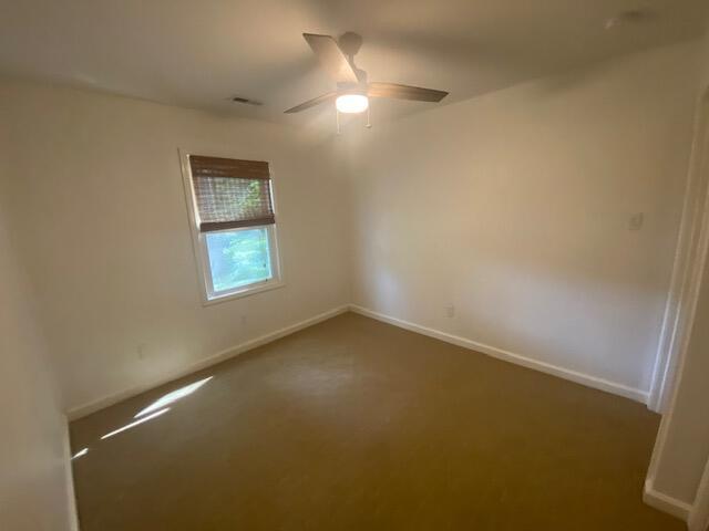 Building Photo - 311 Maplewood Dr