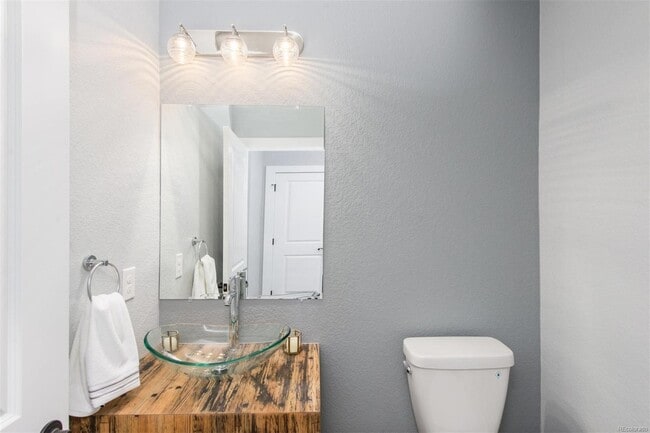 Building Photo - 3700 W 49th Ave