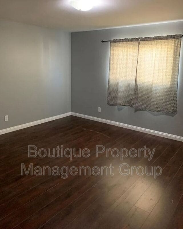 Building Photo - 7022 El Viento Way