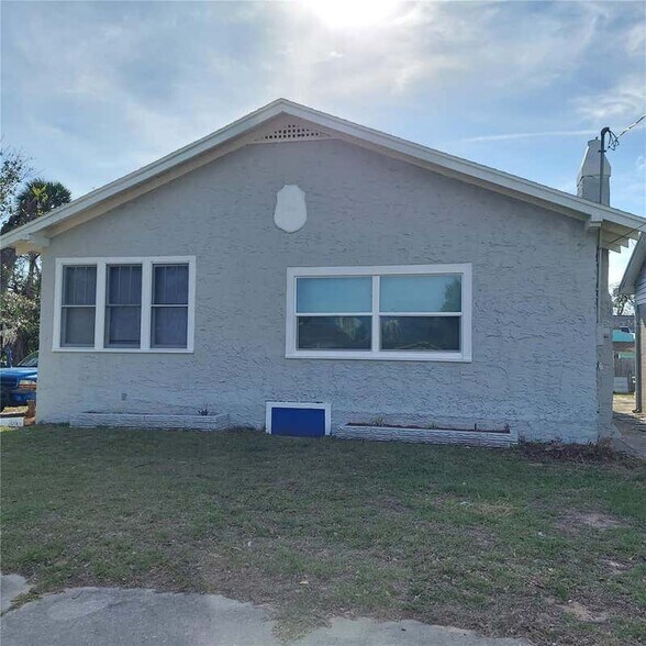 Building Photo - 134 Daytona Ave