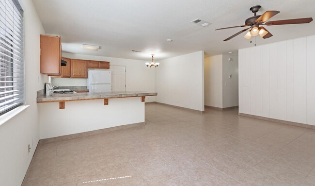 Building Photo - Sanger Home for Rent