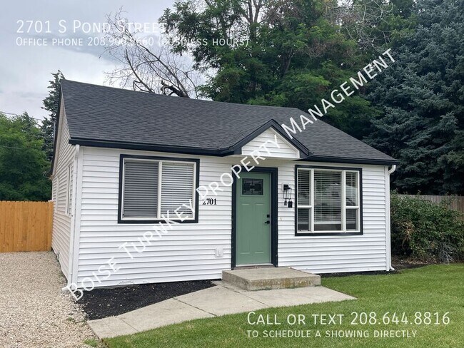 Building Photo - 2701 S Pond St