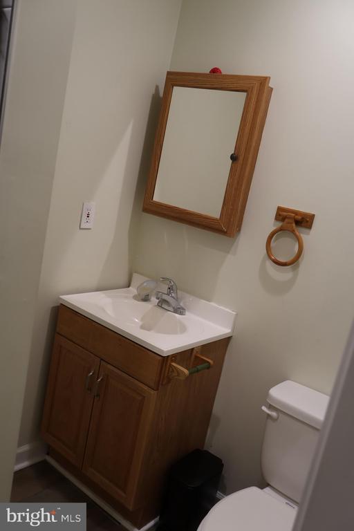 Building Photo - 33 S 19th St