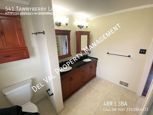Building Photo - 541 Tawnyberry Ln