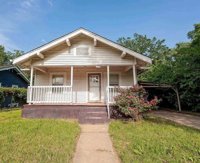 Primary Photo - $895 - 2 bedroom / 1 bathroom - Single Fam...