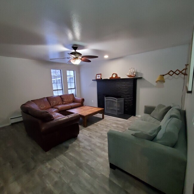 Building Photo - 5431 Zuni St