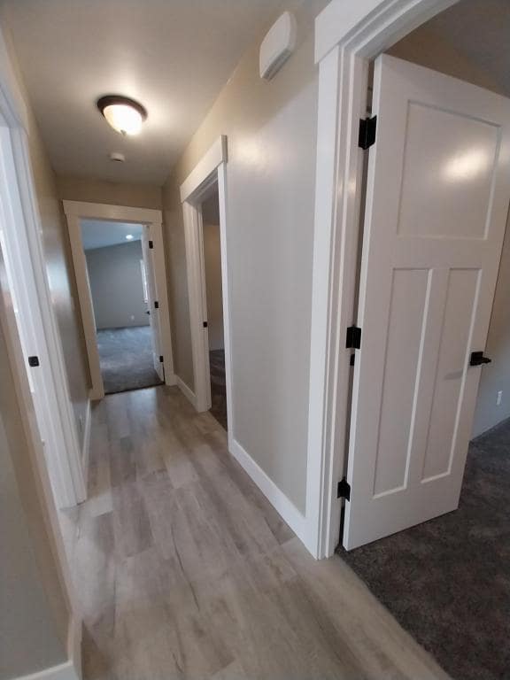 Building Photo - 330 Hazel Way