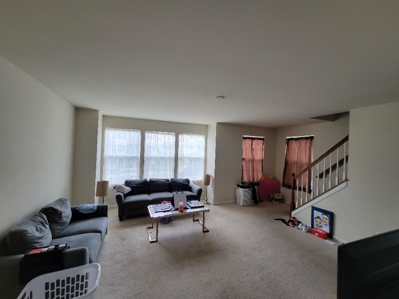 Building Photo - 284 Kentshire Dr