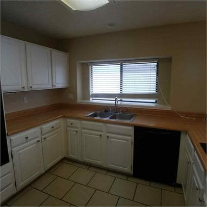 Building Photo - 9807 Delta Ridge Dr