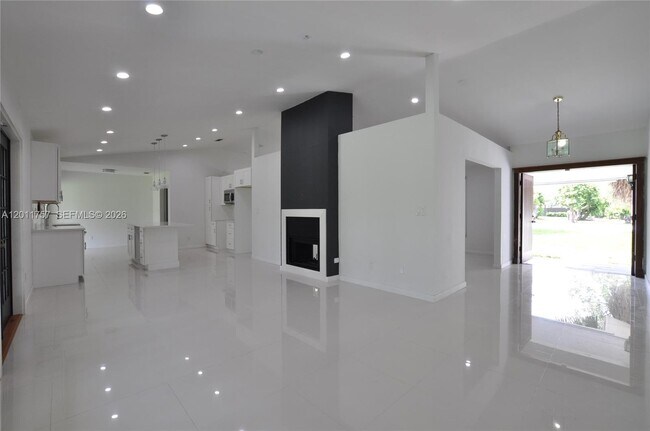 Building Photo - 16760 SW 280th St