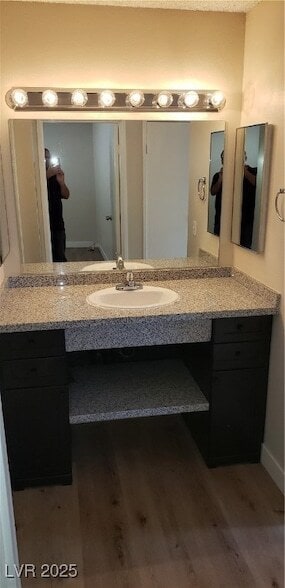 Building Photo - 5136 Golden Ln