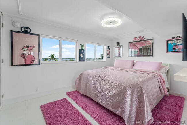 Building Photo - 3500 S Ocean Blvd