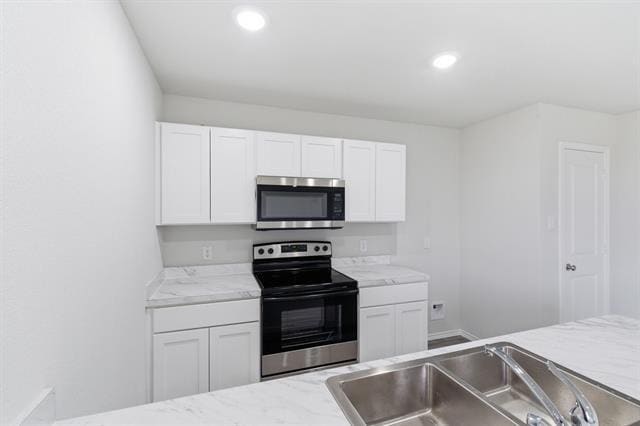 Building Photo - 805 Bluffview Dr