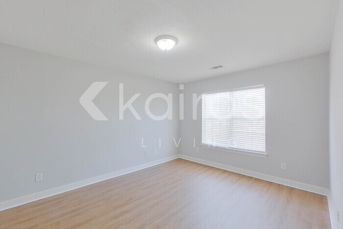 Building Photo - 428 Keeling Ln