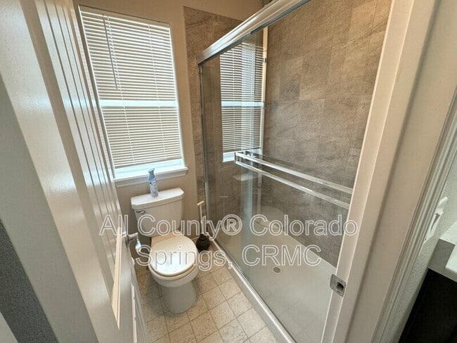 Building Photo - 10782 Yuba Dr