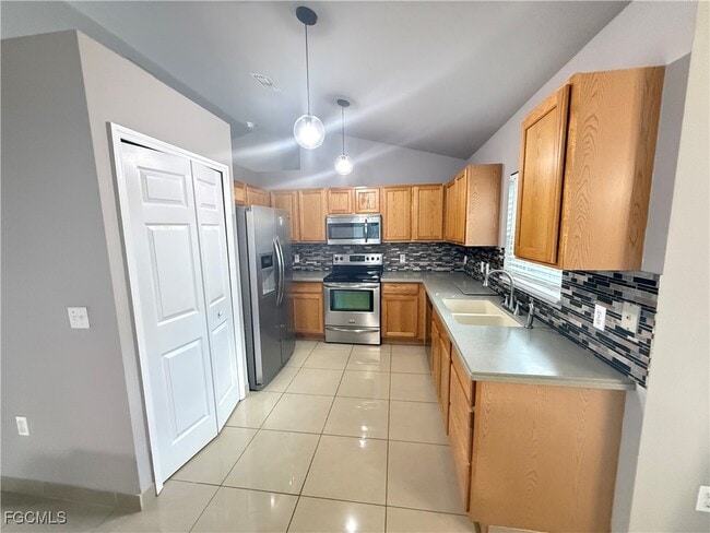 Building Photo - 3207 54th St W