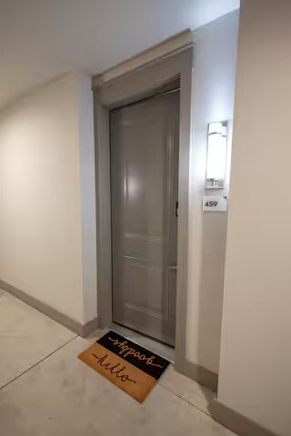 Building Photo - 3801 Vitruvian Way