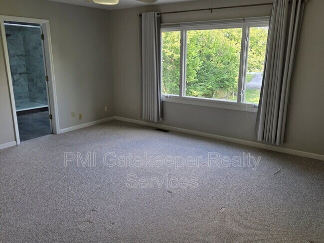 Building Photo - 9834 Chimney Sweep Ln