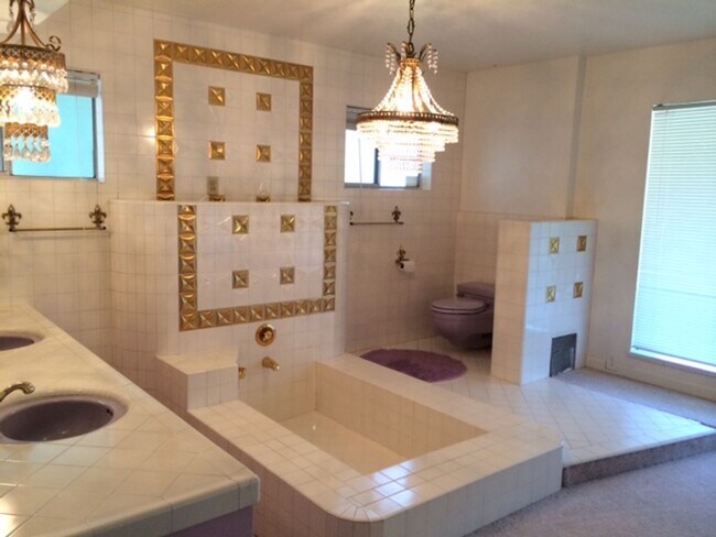 Building Photo - 2 BDRM/3 BATH Fair Oaks Home with an AMAZING view of North Ridge Country Club*** Coming Soon!