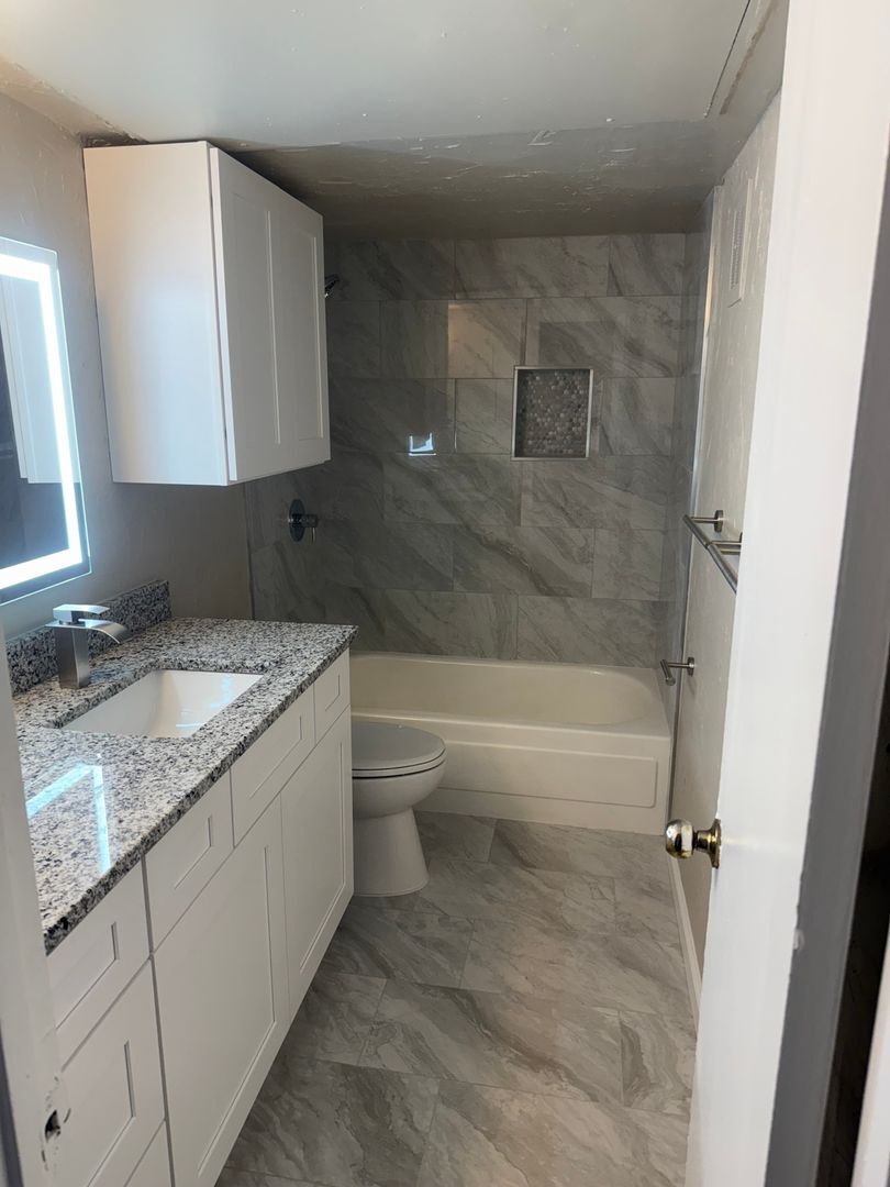 Building Photo - 5630 Boca Raton Blvd