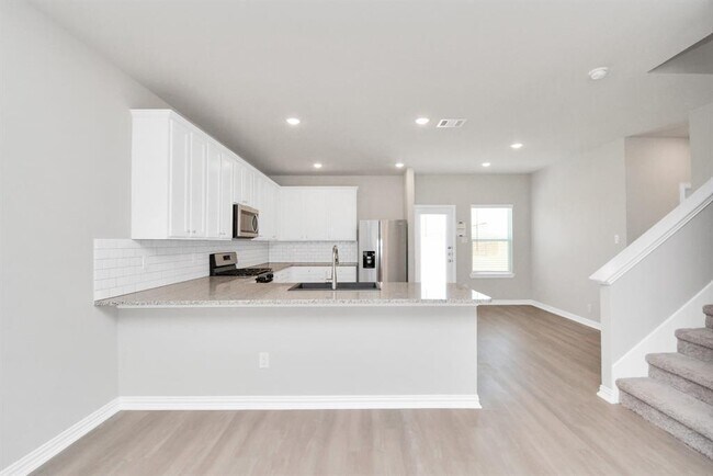 Building Photo - 4607 Dana Cove Dr