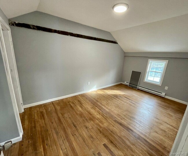 Building Photo - 30 S Center St