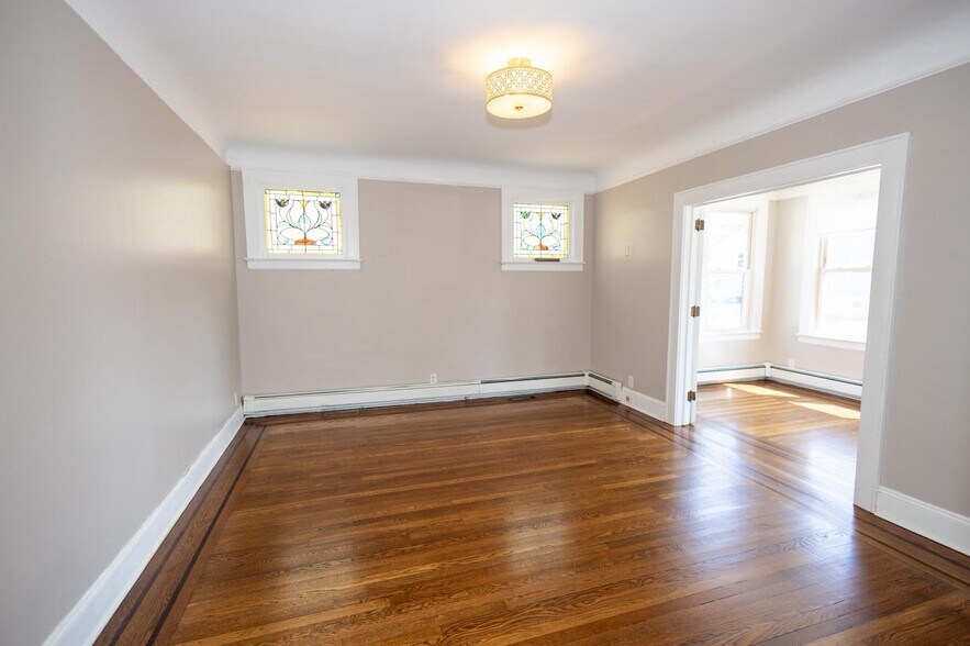 Living Room - 315 Chase Ave