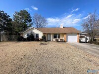 Building Photo - 1501 Westview Dr NW