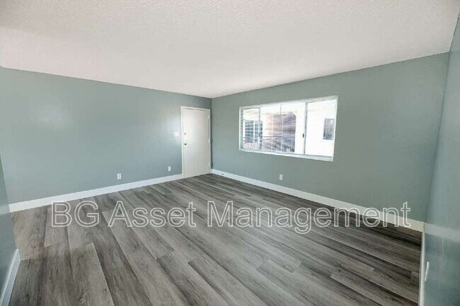 Building Photo - 1610 Sanford Ave